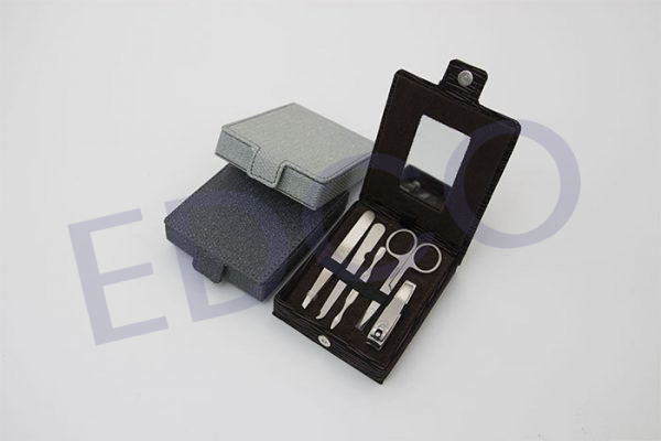 Manicure Kit