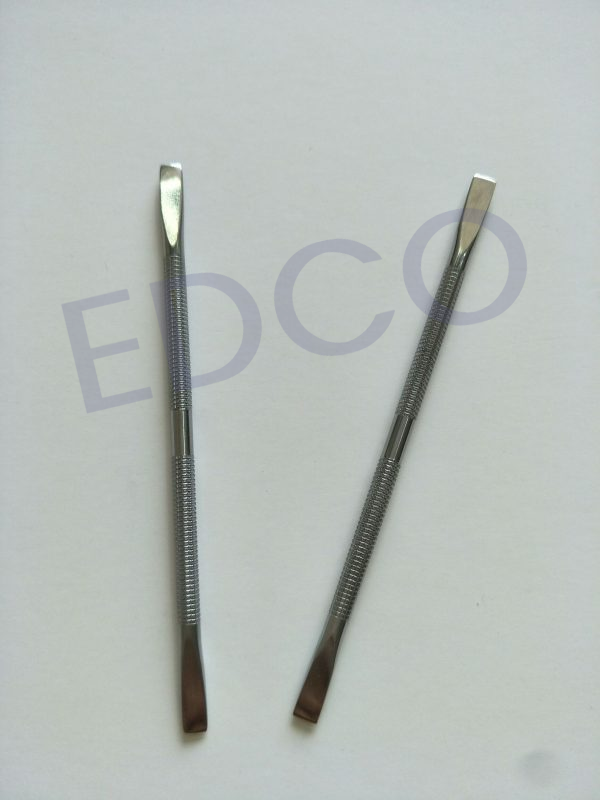 Cuticle pusher