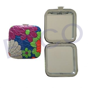 Compact Mirror